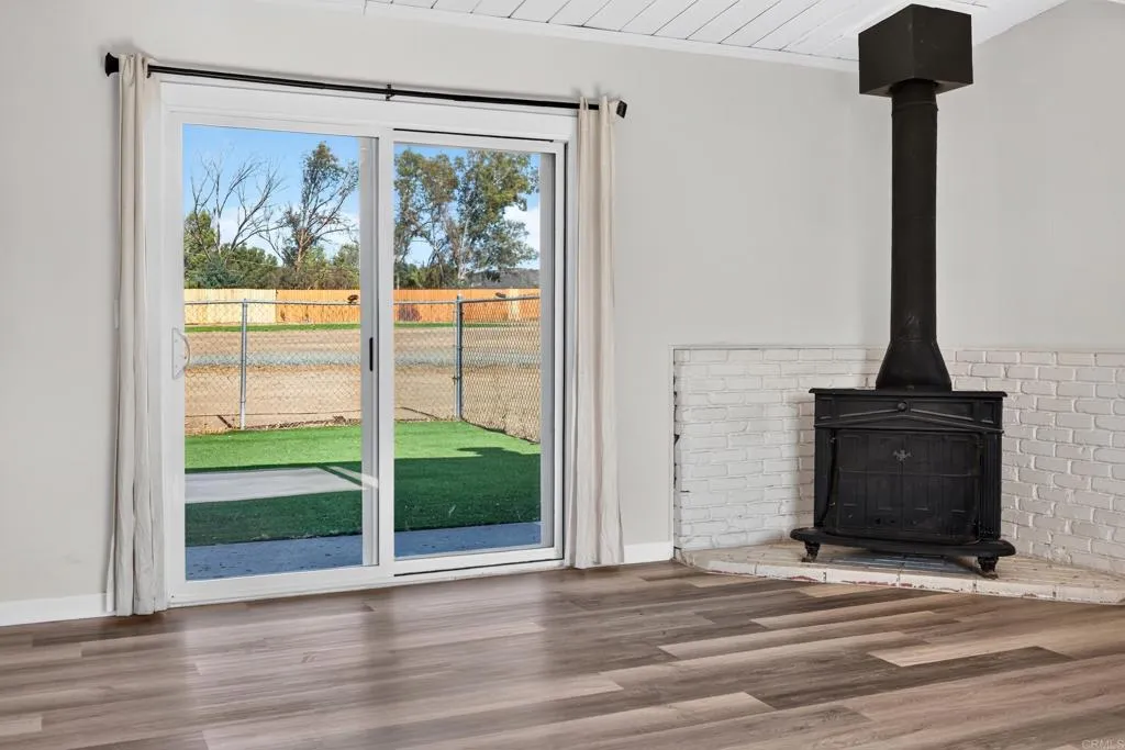 https://cdn.realtyfeed.com/cdn/127/306785243/c7ad026961633adcc3dbaba6d74dfb71.webp