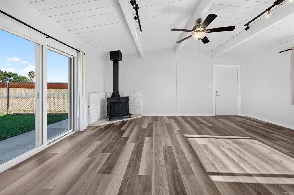 https://cdn.realtyfeed.com/cdn/127/306785243/e6fa1783af3bbcf22915becf605311b2.webp