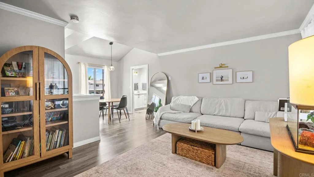 https://cdn.realtyfeed.com/cdn/127/306785247/247cee26d0b17df8dfe99ac1a4d1721b.webp