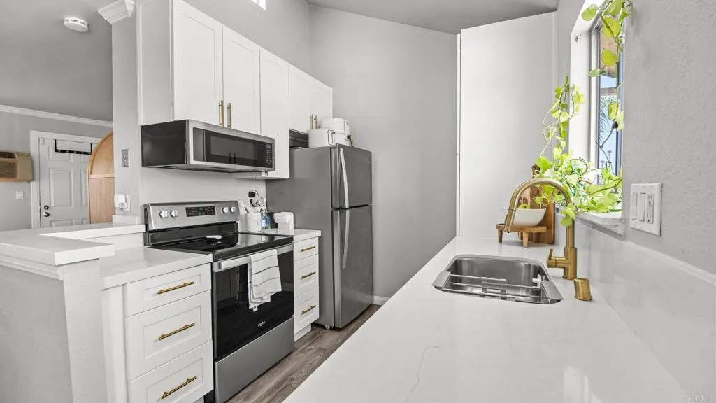 https://cdn.realtyfeed.com/cdn/127/306785247/f7b845bb77233098cffdc4c9912d9c03.webp