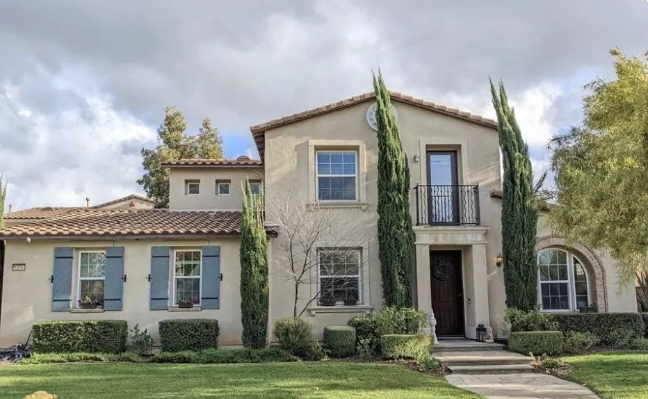 Corona, CA 92883