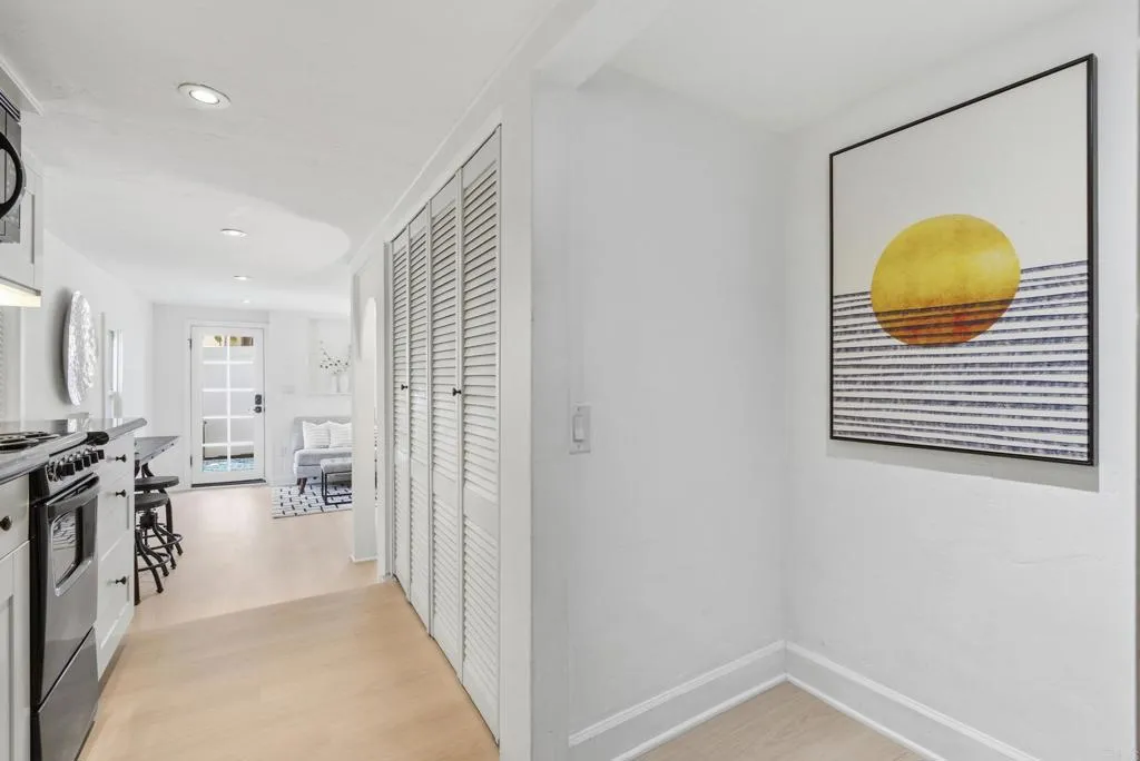 https://cdn.realtyfeed.com/cdn/127/306785264/3a5b60bd124a7101e798ab295273b16c.webp