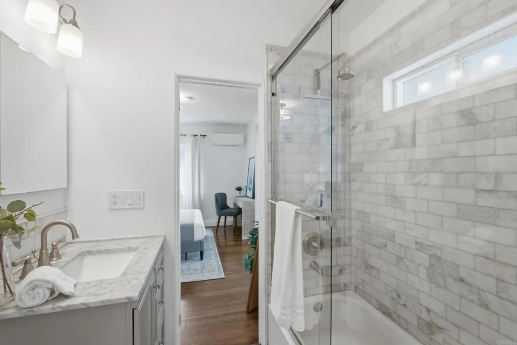 https://cdn.realtyfeed.com/cdn/127/306785264/e34dc2298fe392eb65e628cb5bd41087.webp