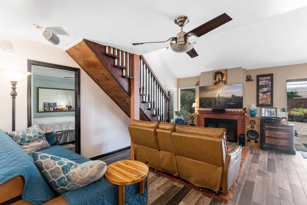 https://cdn.realtyfeed.com/cdn/127/306785272/60b6e2196a5a3a9bf3ded3822c94779b.webp