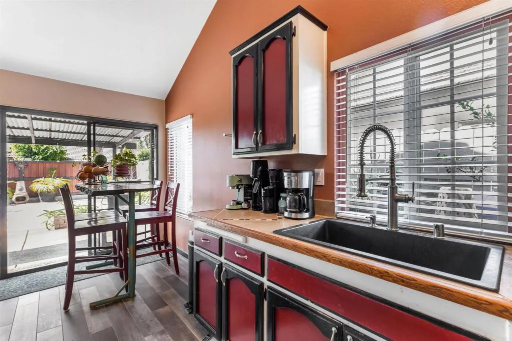 https://cdn.realtyfeed.com/cdn/127/306785272/c33948c92baa59f5bd4efece3e9f9089.webp