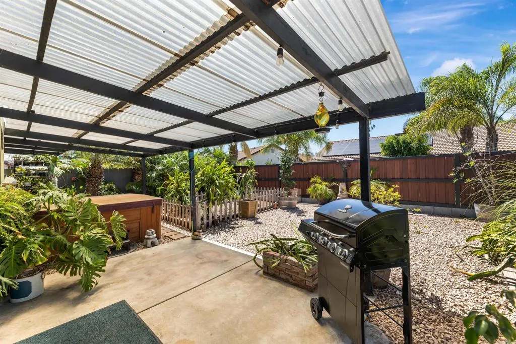 https://cdn.realtyfeed.com/cdn/127/306785272/fb0fa83eb1d96d78b983c1ab2459c608.webp