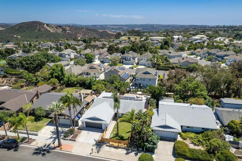 https://cdn.realtyfeed.com/cdn/127/306785274/563c7cc392212eb5f266ce1feaeb7db3.webp