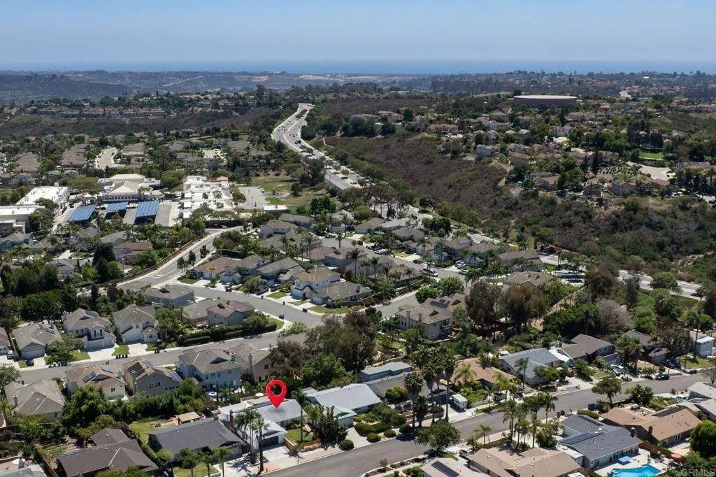 https://cdn.realtyfeed.com/cdn/127/306785274/8c644b6623fef2a457a819aeb9518f44.webp