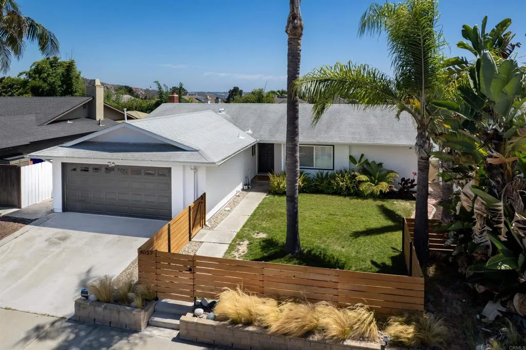 4037 Vista Calaveras Street