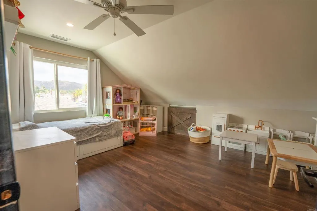 https://cdn.realtyfeed.com/cdn/127/306785302/2398995d8806aedc4a6e5e20b668e2f6.webp