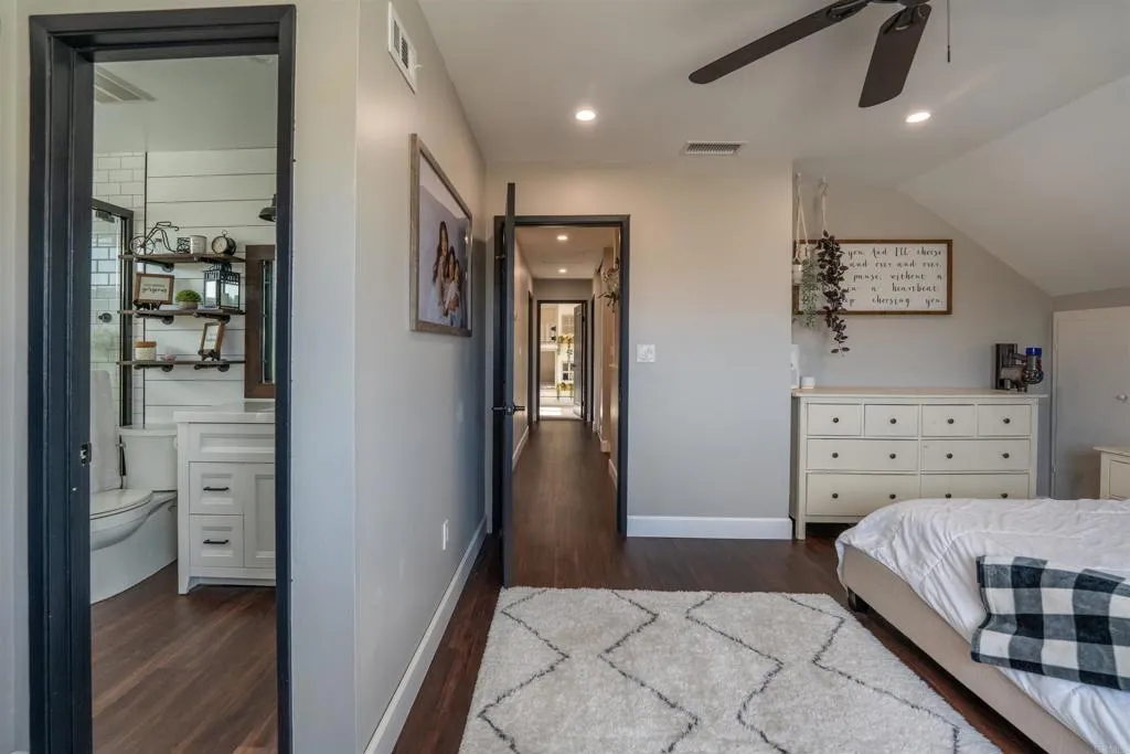 https://cdn.realtyfeed.com/cdn/127/306785302/70f3a30af6274f6e265a283617451633.webp