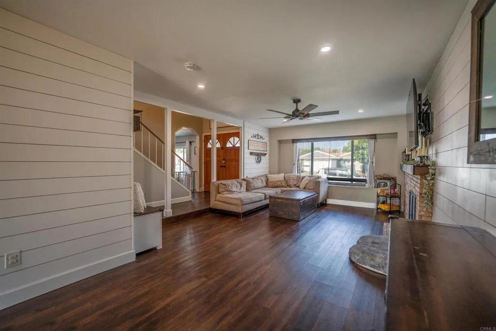 https://cdn.realtyfeed.com/cdn/127/306785302/a69ac4ca9340e8ca49775b95d3df6056.webp