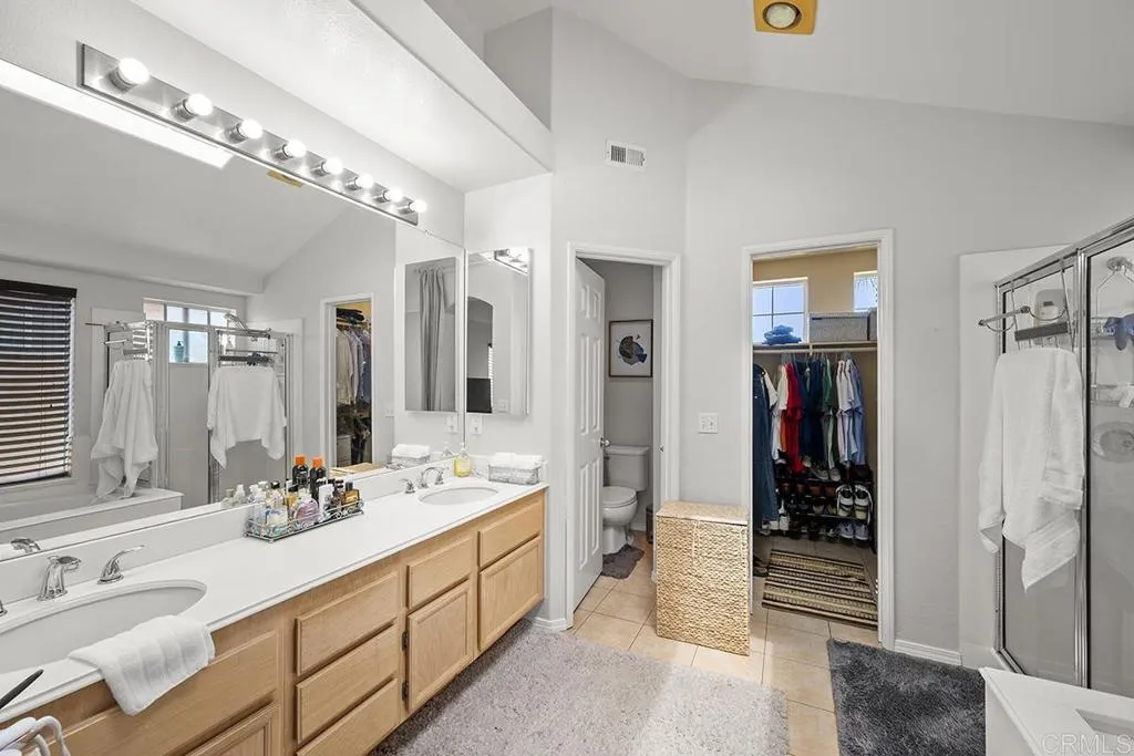 https://cdn.realtyfeed.com/cdn/127/306785333/9aa3910c0dcbca9030a52cdac99c5b09.webp