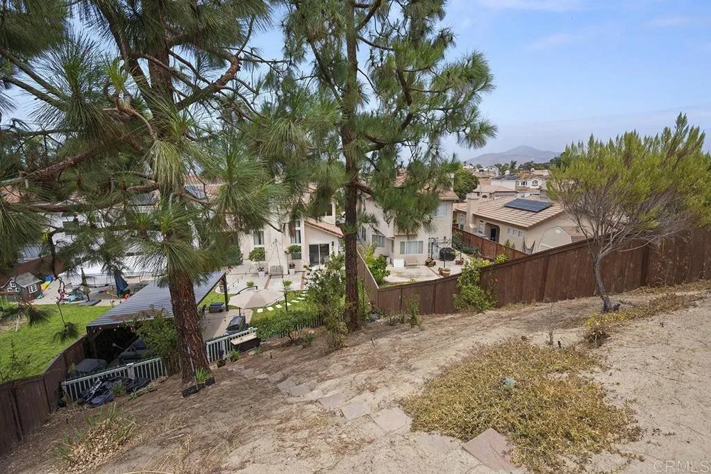 https://cdn.realtyfeed.com/cdn/127/306785333/d704ac5314fdcc68e5643a6b69eb6784.webp