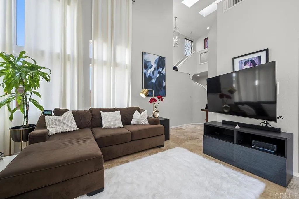 https://cdn.realtyfeed.com/cdn/127/306785333/d8cf09626e7cb127c62daf1973020472.webp