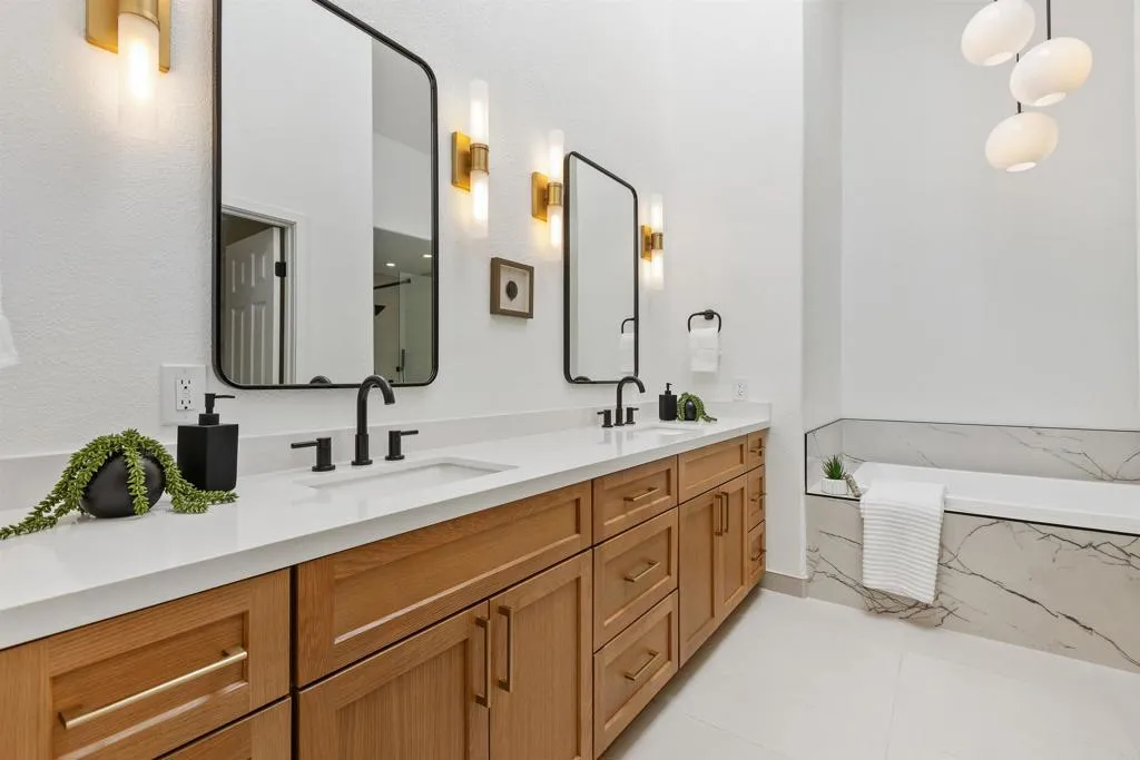 https://cdn.realtyfeed.com/cdn/127/306785335/053cddd8de3c8e3700a514d342a16666.webp