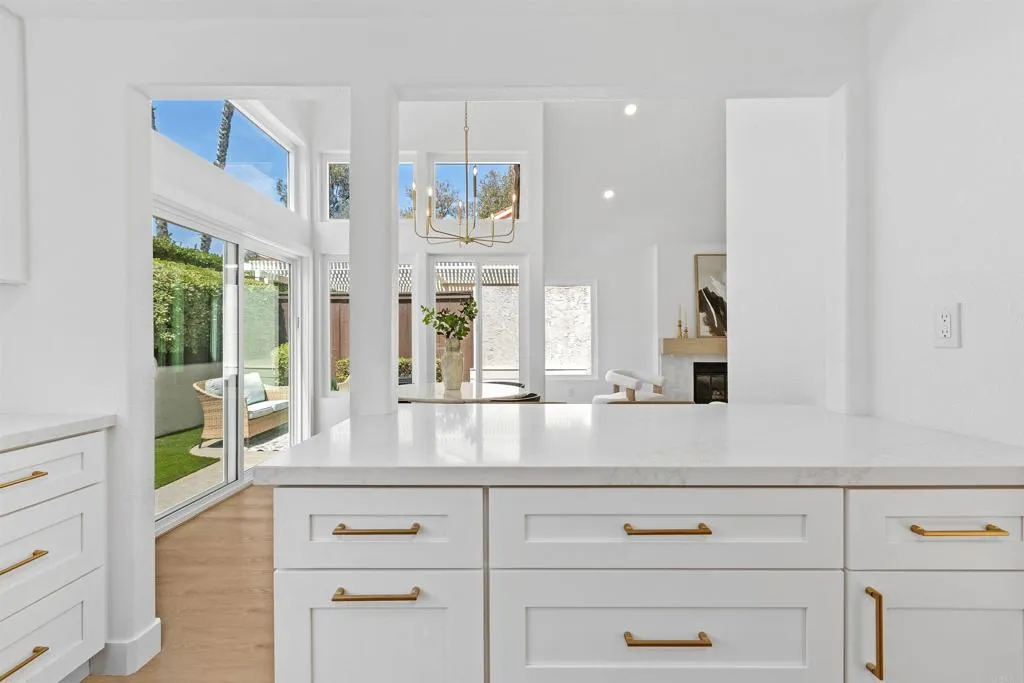 https://cdn.realtyfeed.com/cdn/127/306785335/b6404fb71a478c902c5e258ba79b2bf3.webp