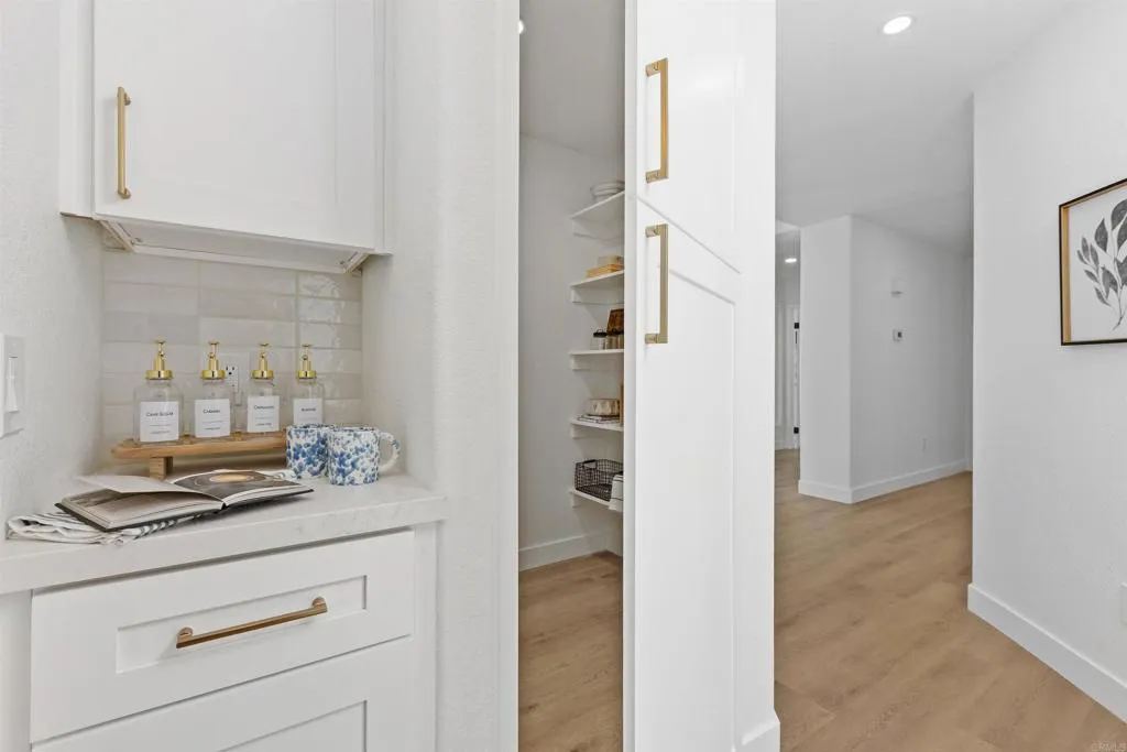 https://cdn.realtyfeed.com/cdn/127/306785335/d0a1e78ec365cd9a1fcdfd4d55657c73.webp