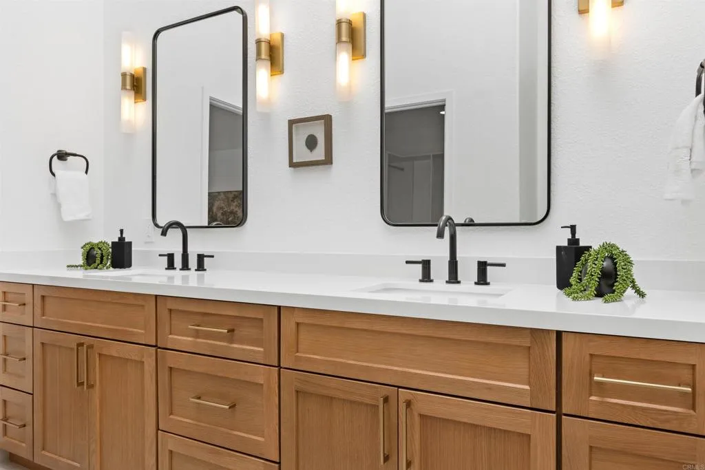 https://cdn.realtyfeed.com/cdn/127/306785335/ecd213d46338261a993a7fb2cb18d811.webp