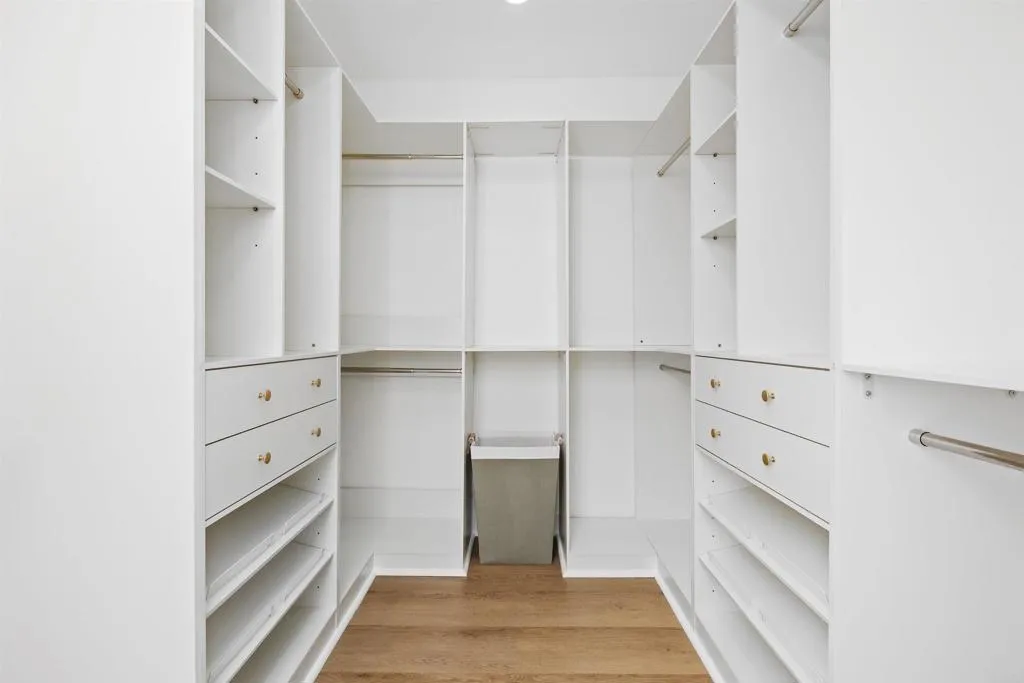 https://cdn.realtyfeed.com/cdn/127/306785335/f7f3d841897a9068639df225cccd4376.webp