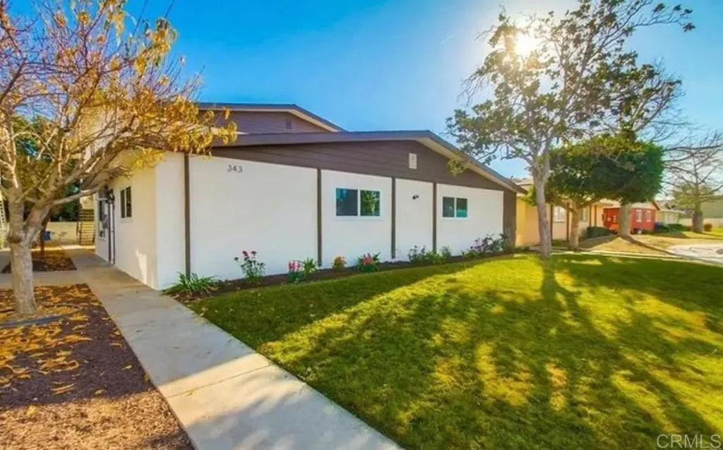 343 Lansing Circle Unit B, Escondido, CA 92025 - Photo 4 of 5, Escondido, CA