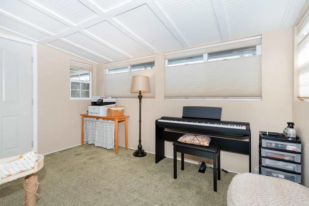 https://cdn.realtyfeed.com/cdn/127/306785390/779c836ac31486e837638ba3b599723b.webp