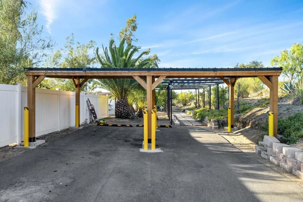 https://cdn.realtyfeed.com/cdn/127/306785408/1a7f8e07279b660e42dbd547e296a7a1.webp