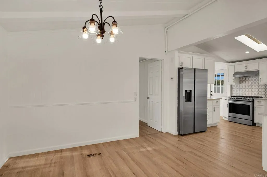https://cdn.realtyfeed.com/cdn/127/306785408/2e37c3860644d421d568603f4f8e7e29.webp
