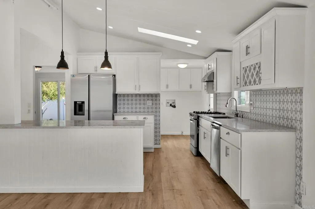 https://cdn.realtyfeed.com/cdn/127/306785408/566ca8c38a7523ca4aab1bbf3b614d9b.webp