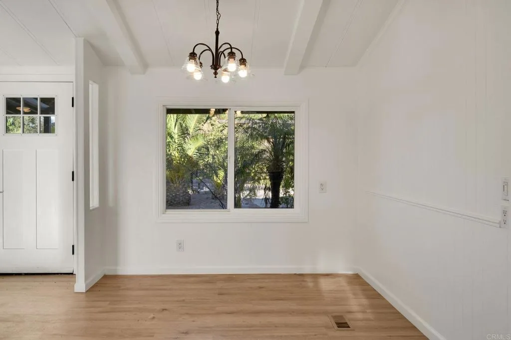 https://cdn.realtyfeed.com/cdn/127/306785408/7663b5fc81d753f9b12ba88786db3642.webp