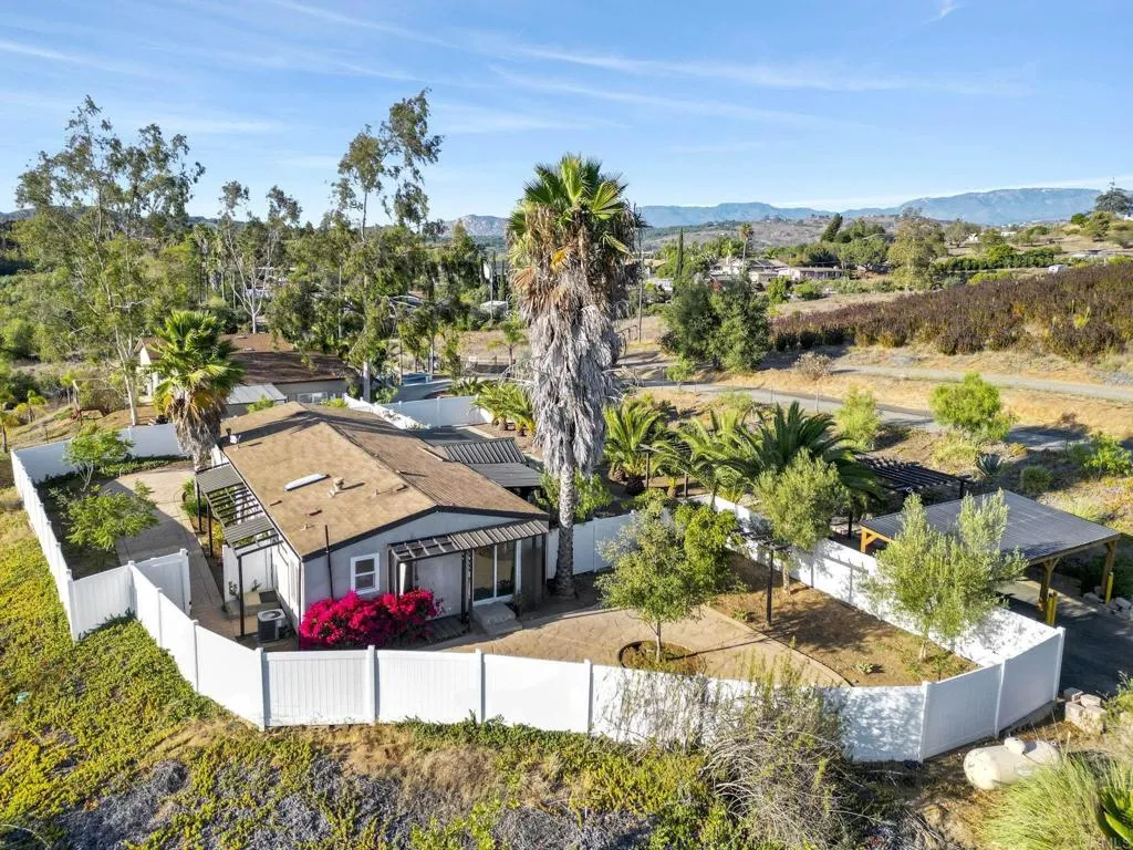https://cdn.realtyfeed.com/cdn/127/306785408/99786ba82b04fdfb99ae0f02b6dc4cff.webp