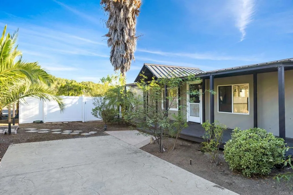 https://cdn.realtyfeed.com/cdn/127/306785408/b274c5290231e4f842a9bda5d7376ff9.webp