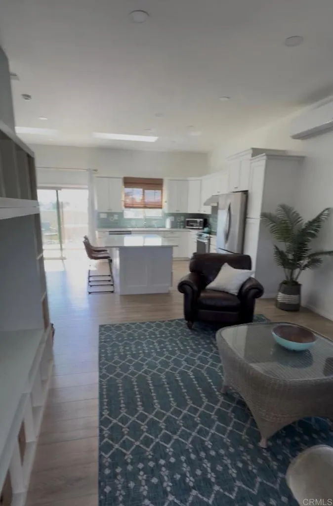 https://cdn.realtyfeed.com/cdn/127/306785408/b87f7d140d4c6063a57df9a31a8e9b95.webp