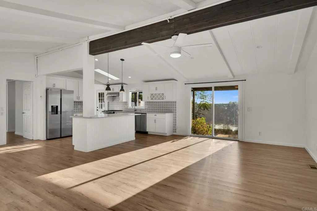 https://cdn.realtyfeed.com/cdn/127/306785408/d70417b5da73e56a66f5810e5570abd9.webp