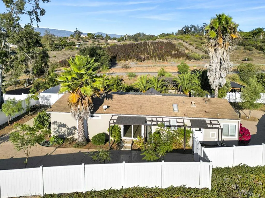https://cdn.realtyfeed.com/cdn/127/306785408/fbec73eda51bdca83e88ea6d95e31020.webp