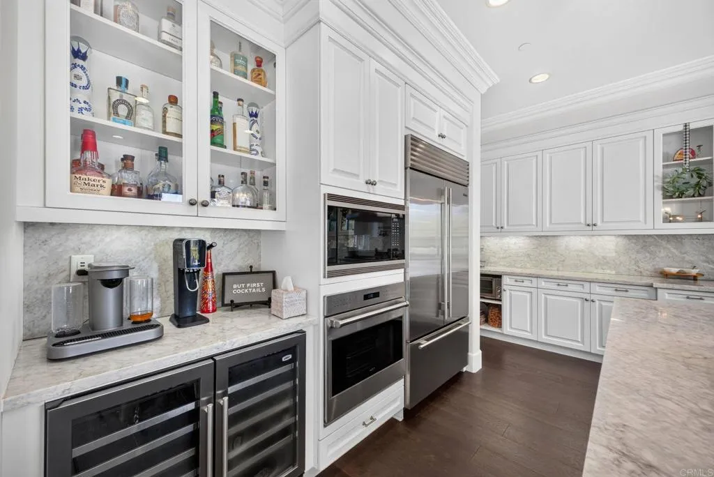 https://cdn.realtyfeed.com/cdn/127/306785415/468158ac1db2bd8b4428eed9efa00f38.webp