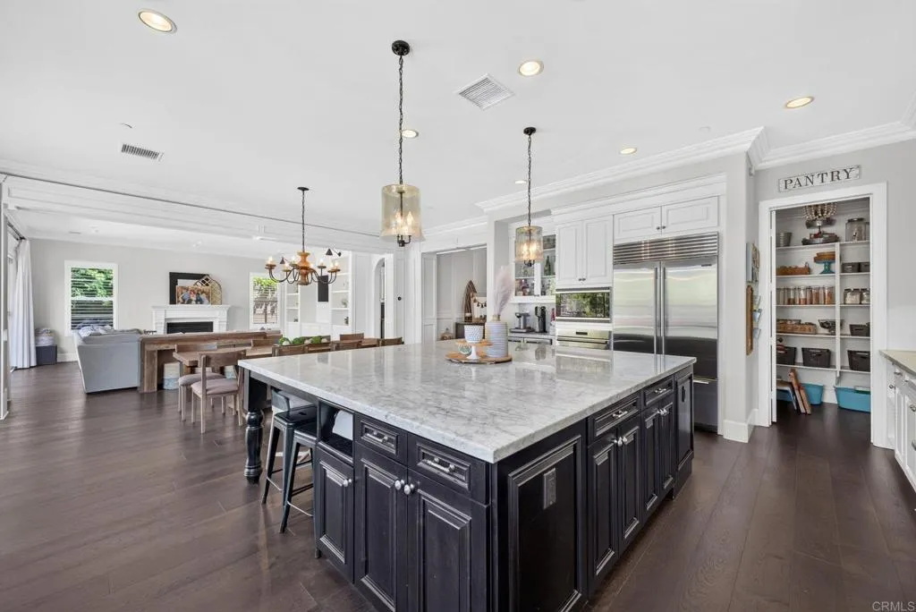 https://cdn.realtyfeed.com/cdn/127/306785415/6bdd37ca82c4c7219e163b4af68560e3.webp