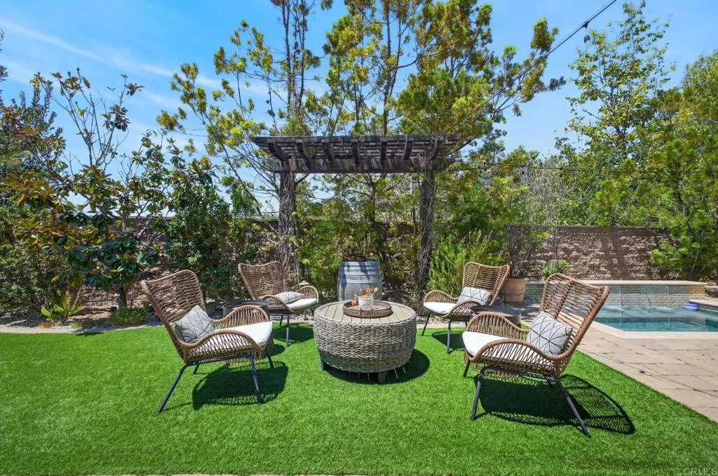 https://cdn.realtyfeed.com/cdn/127/306785415/a14d54af4e3480573343a3f1ac1a905d.webp
