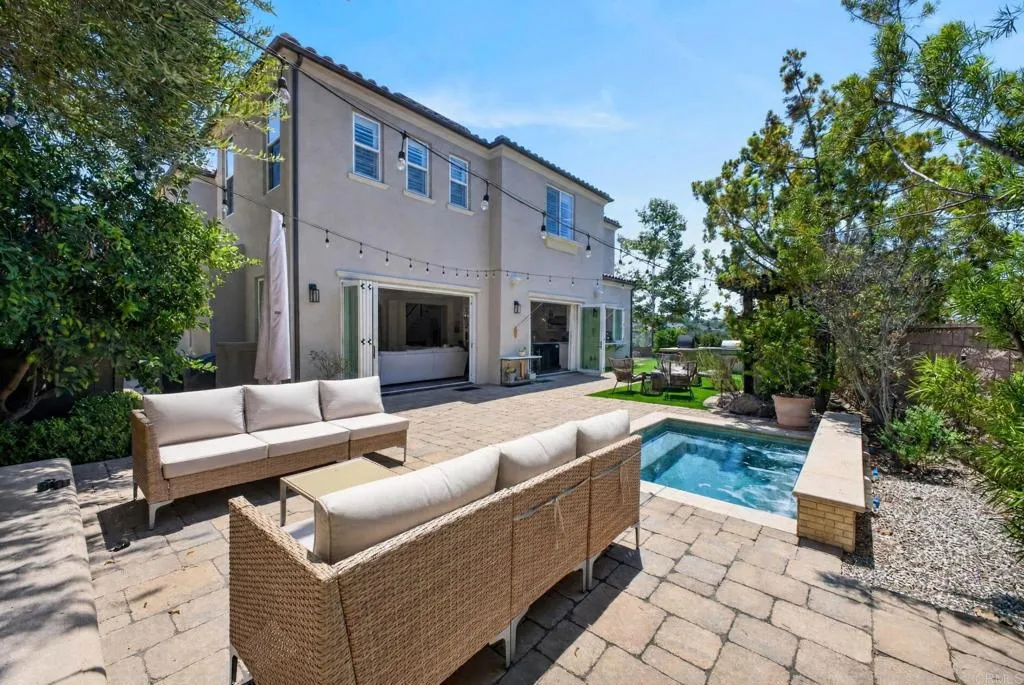 https://cdn.realtyfeed.com/cdn/127/306785415/a3d5c017537ee24ec744c773bccb2f67.webp