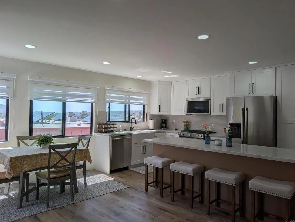 2410 La Costa Ave, Carlsbad, CA 92009 - Photo 3 of 18, Carlsbad, CA