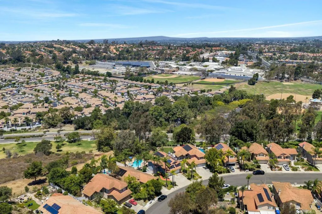 https://cdn.realtyfeed.com/cdn/127/306785547/1624c45a2e0a1ad76d4e33ea2b3dd90a.webp