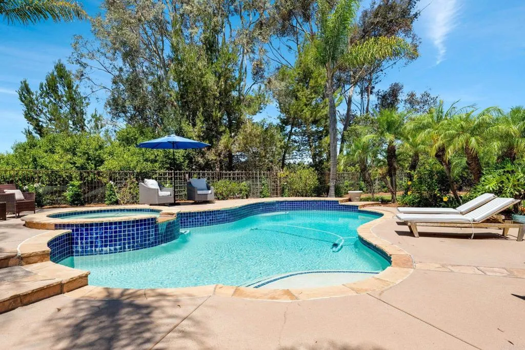 https://cdn.realtyfeed.com/cdn/127/306785547/509a32659cc18d4dd10710b0a7f43886.webp