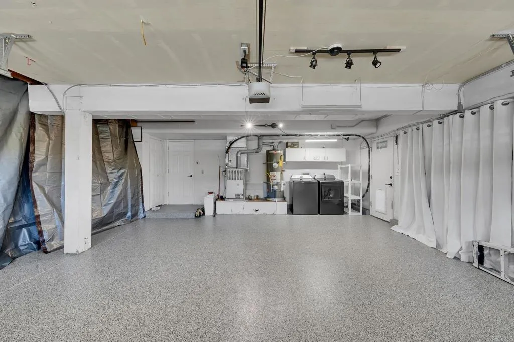 https://cdn.realtyfeed.com/cdn/127/306785547/78469a3303e0df060a8b5b10c06ed8d3.webp