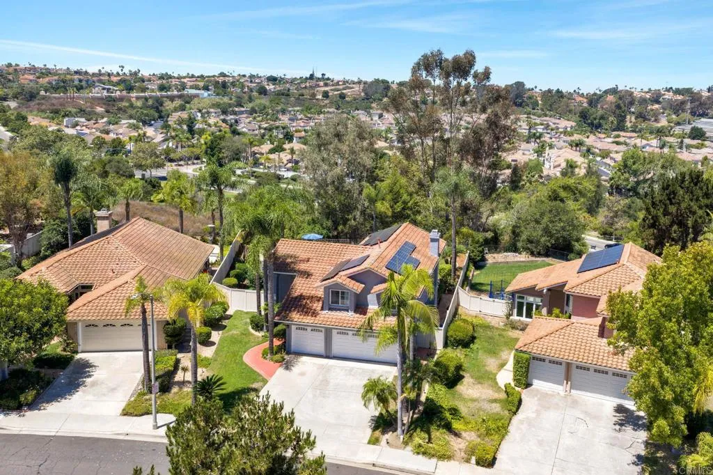 https://cdn.realtyfeed.com/cdn/127/306785547/8ce9c54994e2e5a0ca3adea87bf65c74.webp
