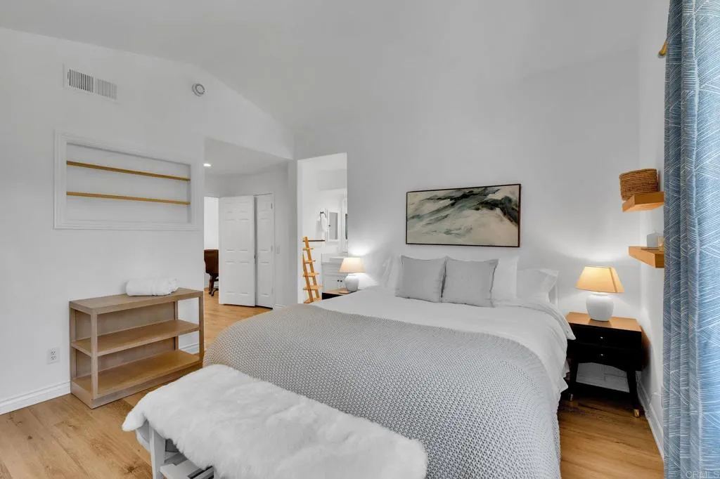 https://cdn.realtyfeed.com/cdn/127/306785547/cbff68add9547c34cc5a8e45e0cc06ee.webp