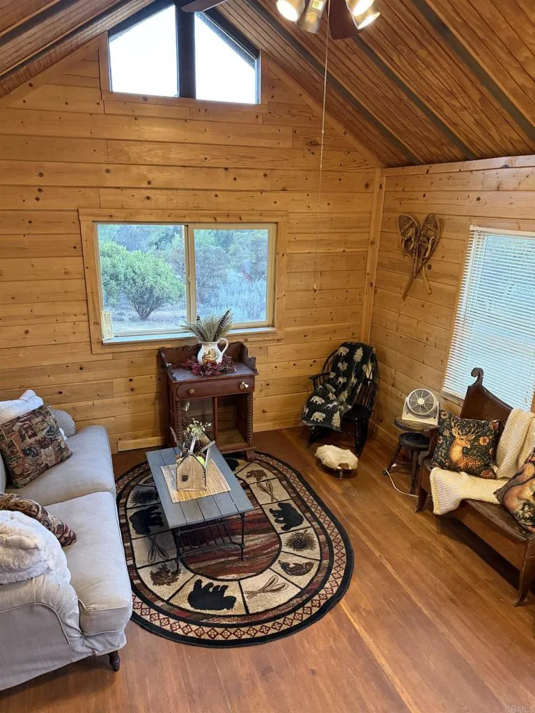 https://cdn.realtyfeed.com/cdn/127/306785550/6035122ca03ac4ea98bb1beecad2c878.webp