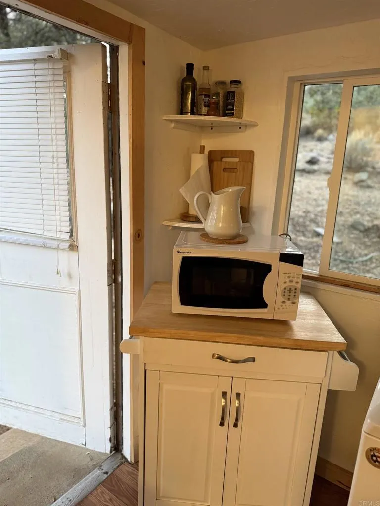 https://cdn.realtyfeed.com/cdn/127/306785550/ceba87e5a84aa311f72a6bf6659daa40.webp