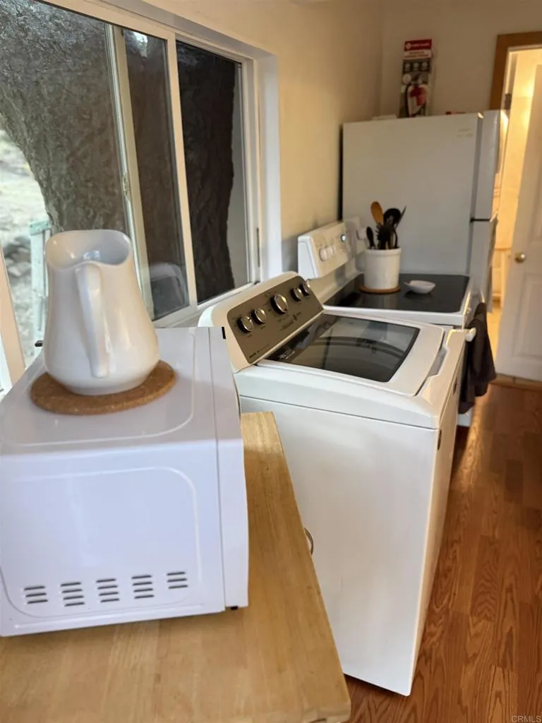 https://cdn.realtyfeed.com/cdn/127/306785550/fde4883011428832f8fe1f12e6fecb8a.webp