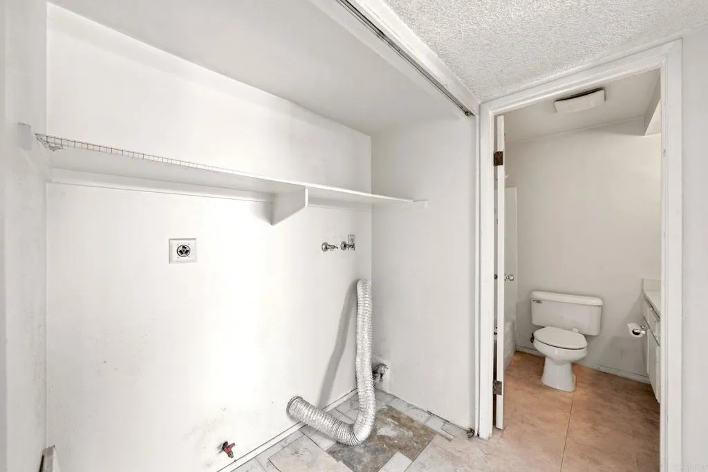 https://cdn.realtyfeed.com/cdn/127/306785560/373d528bdc07fbfbc6fdcc33c7b3bb91.webp