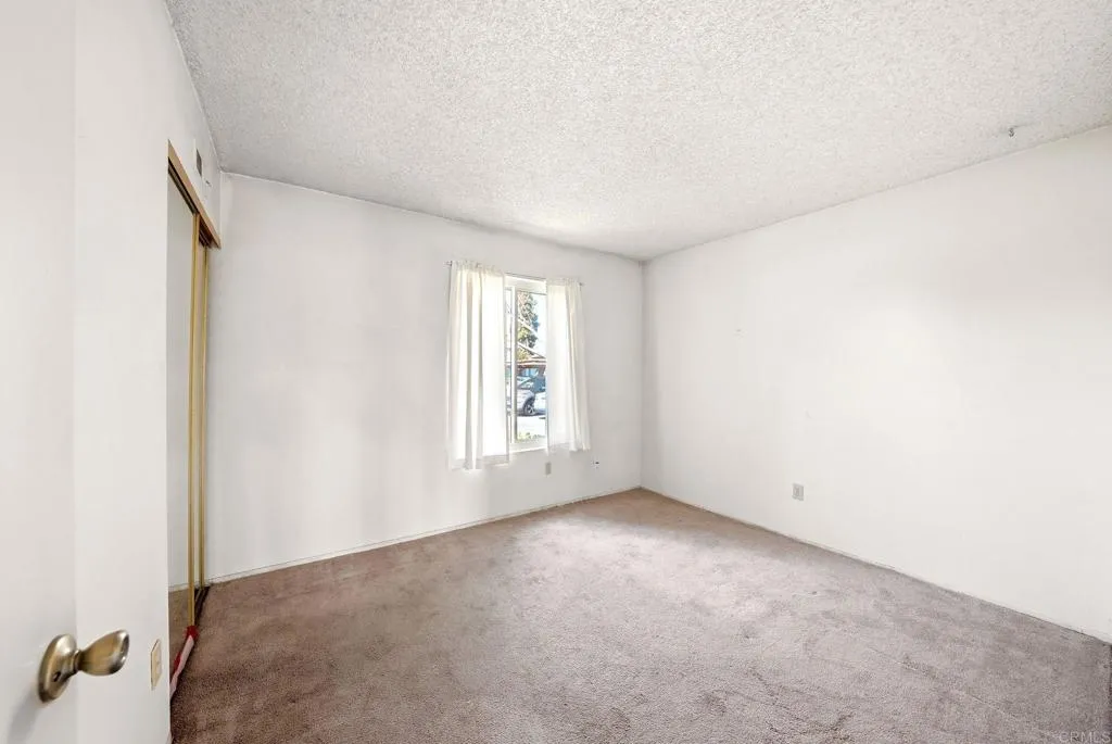 https://cdn.realtyfeed.com/cdn/127/306785560/c66e7ff2616533c6a5a7a56491e84c4f.webp